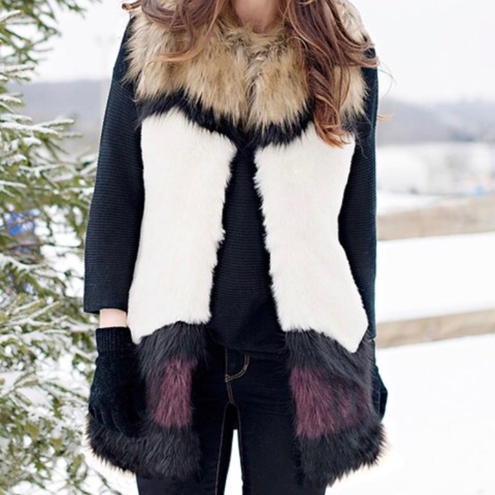 Colorblock Fur Vest - Picture 2 of 4